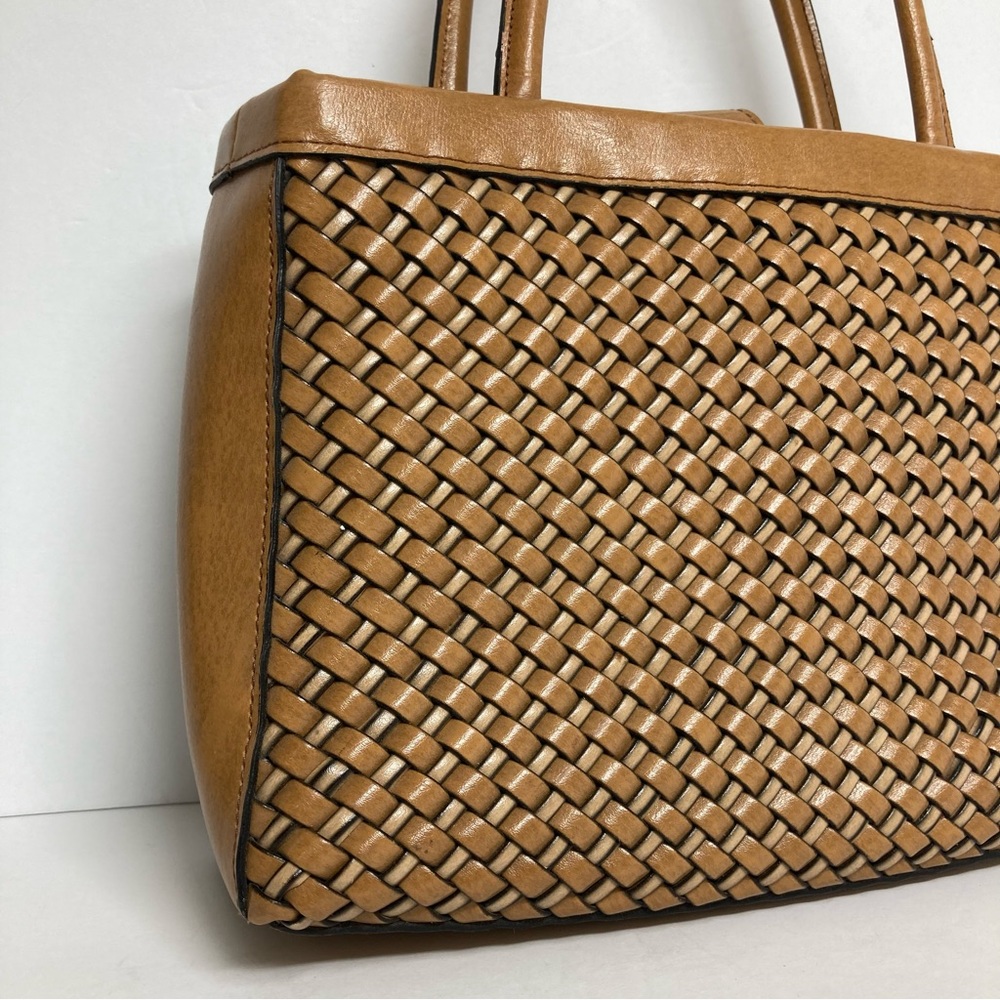 Vintage Relic By Fossil Shoulder Bag Tan Woven Leather 11x8" - Picture 11 of 16